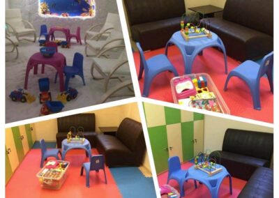 Saltroom waiting room